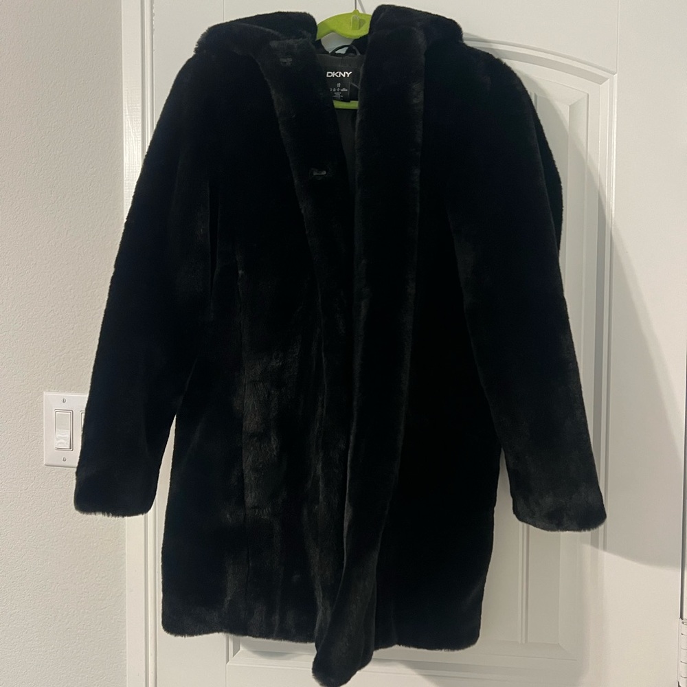 DKNY Women's Elegant Black Faux Fur Coat